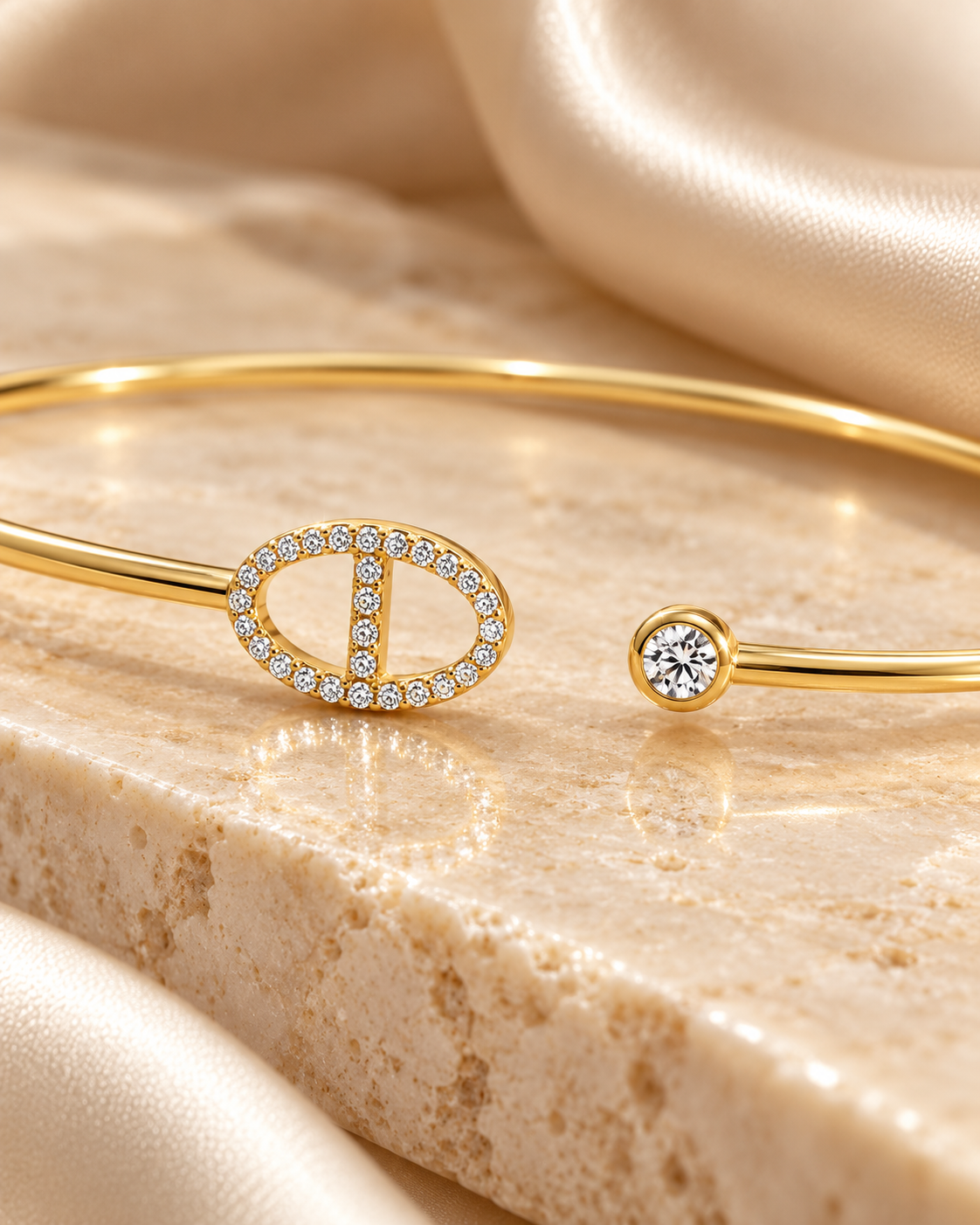 Naso – Verstellbares Damenarmband mit Strass-Detail