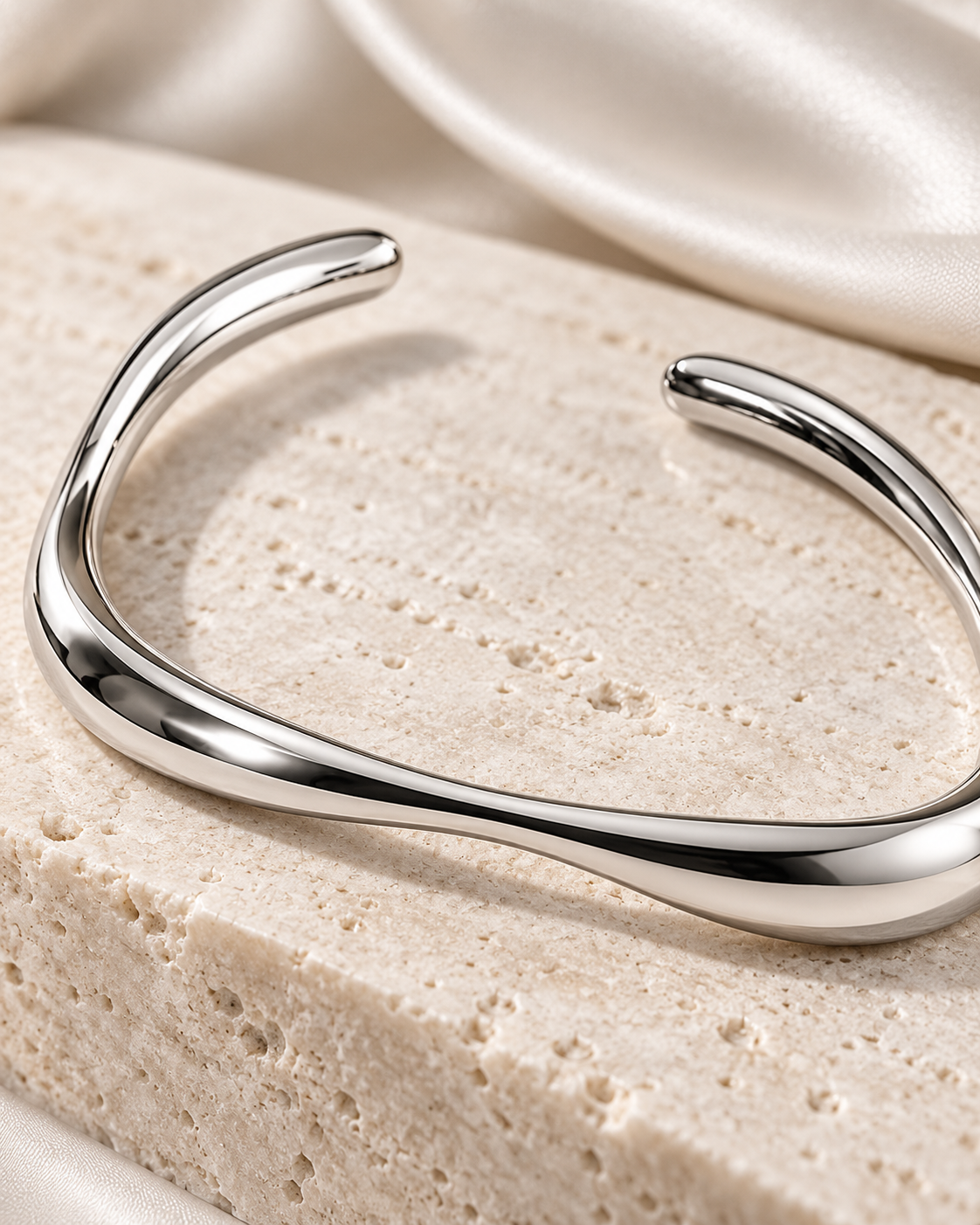 Quadra – Verstellbares Damenarmband aus Edelstahl